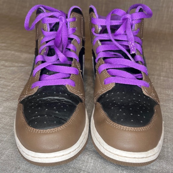 Nike Air Jordan 1 Mid GS Palomino Wild Berry Brown Black DQ8423-215 Size 6Y - Picture 3 of 9